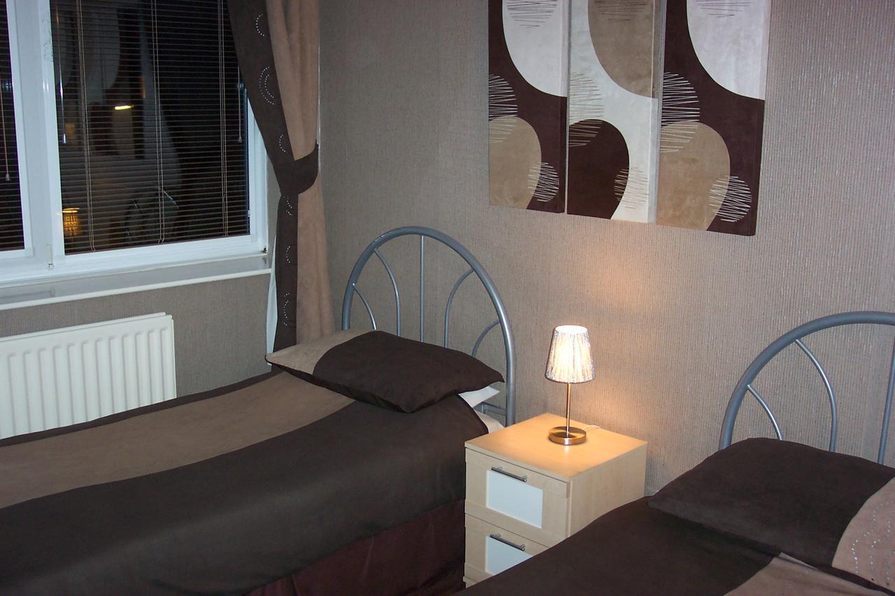 Melrose Guest House Whitley Bay Esterno foto