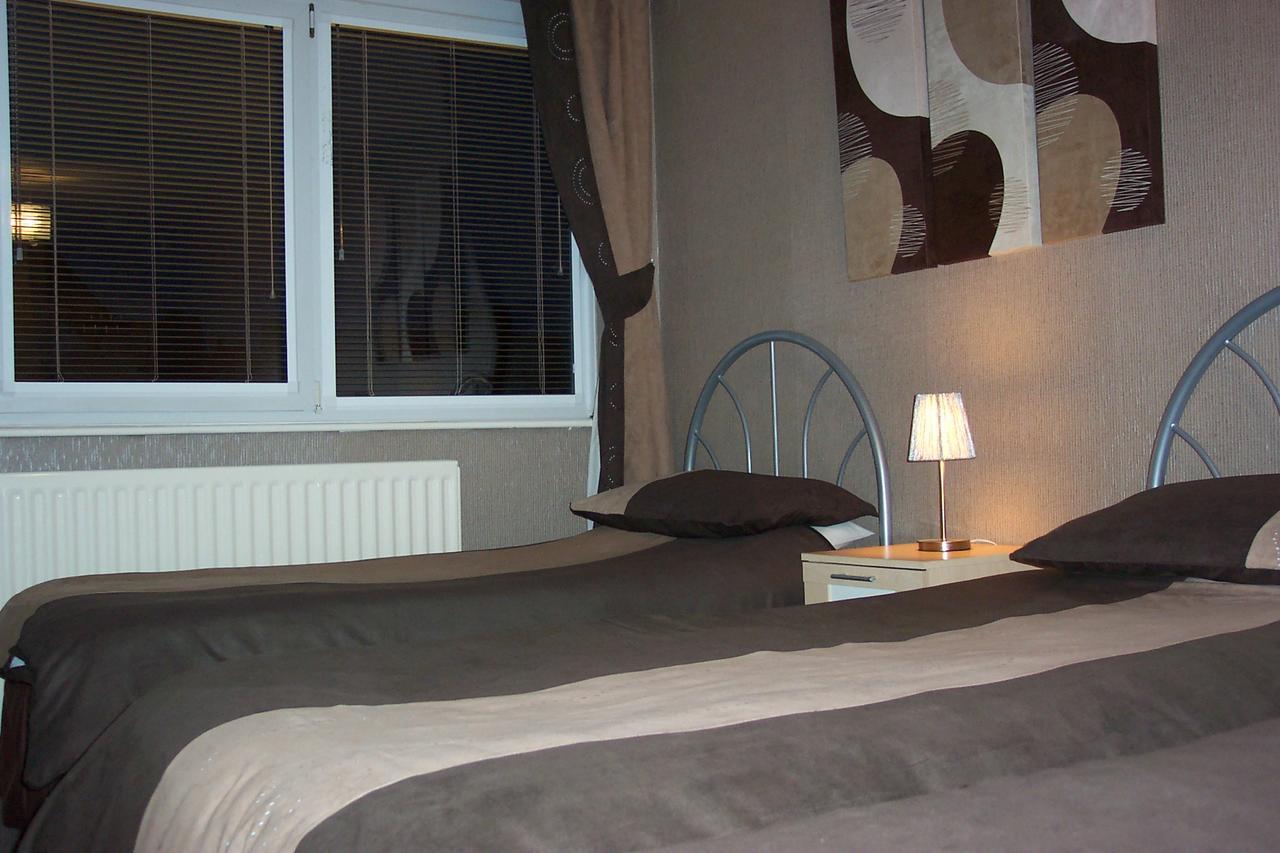 Melrose Guest House Whitley Bay Esterno foto