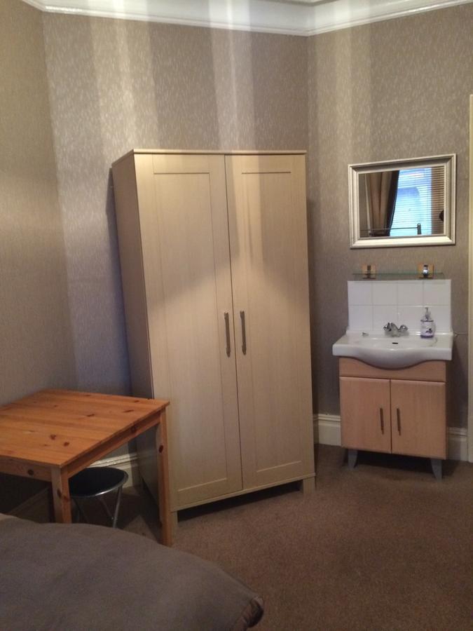 Melrose Guest House Whitley Bay Esterno foto