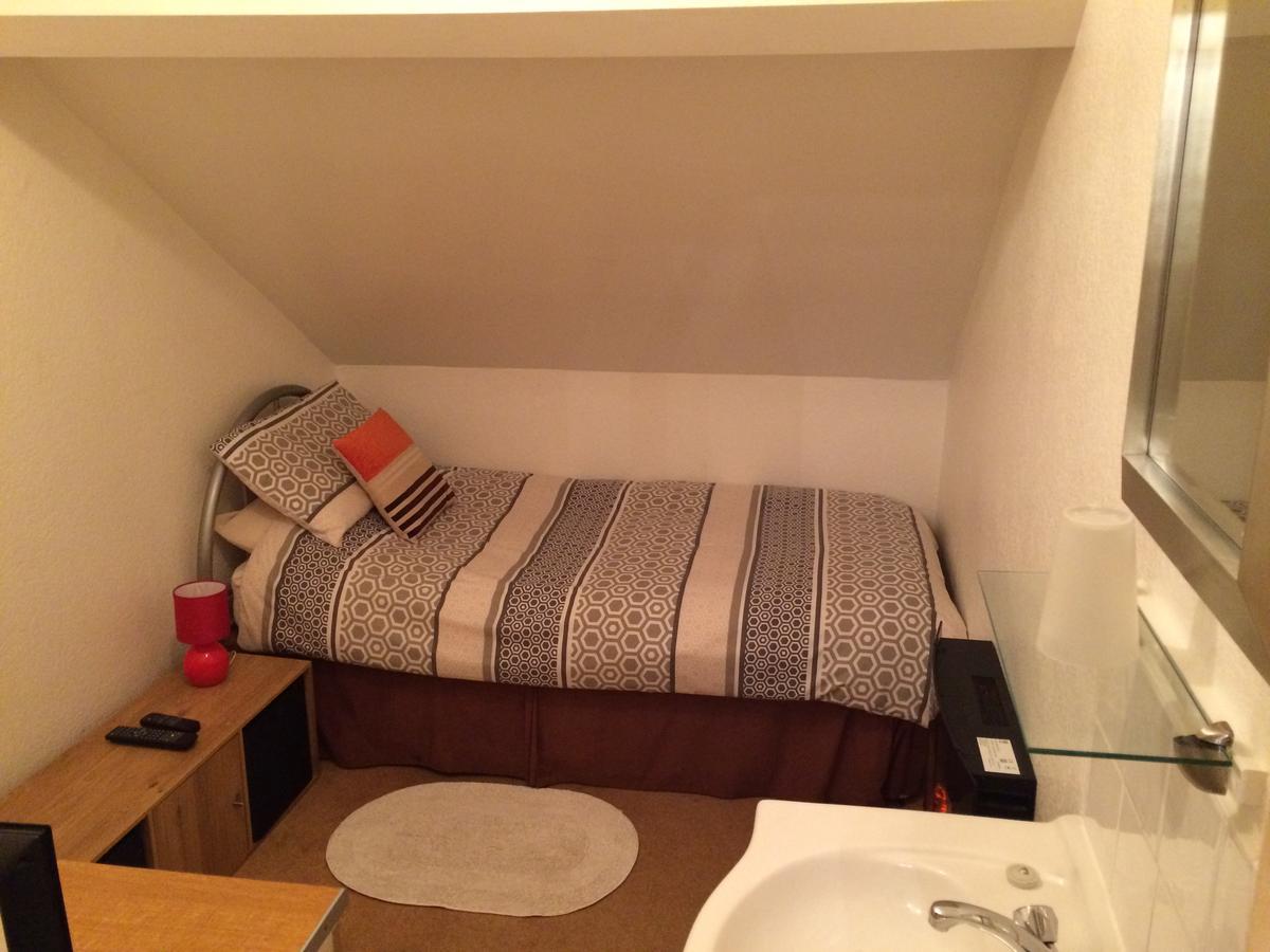 Melrose Guest House Whitley Bay Esterno foto